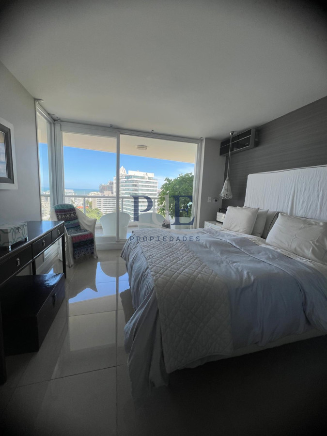 ALQUILO EXCEPCIONAL  APTO DE 4 DORM Y 5 BAÑOS EN TORRE ONE I EN PLAYA BRAVA PISO 11 - Imagen 45