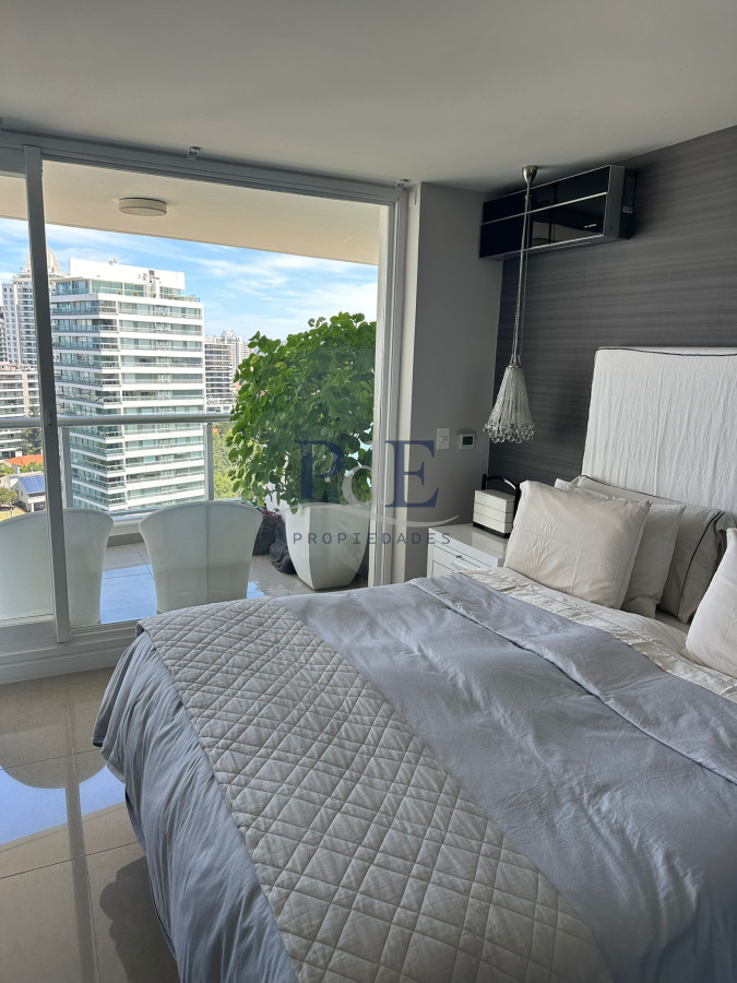 ALQUILO EXCEPCIONAL  APTO DE 4 DORM Y 5 BAÑOS EN TORRE ONE I EN PLAYA BRAVA PISO 11 - Imagen 17