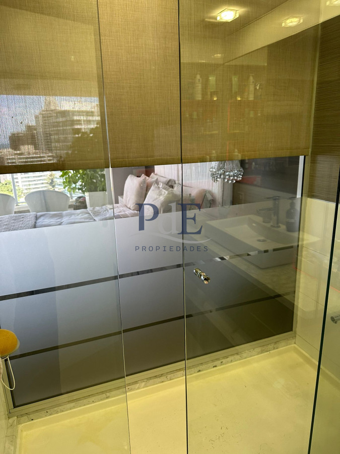 ALQUILO EXCEPCIONAL  APTO DE 4 DORM Y 5 BAÑOS EN TORRE ONE I EN PLAYA BRAVA PISO 11 - Imagen 32