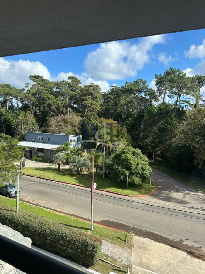 Apartamento de 1 dormitorio en Edificio Unique, Punta del Este - Imagen 1