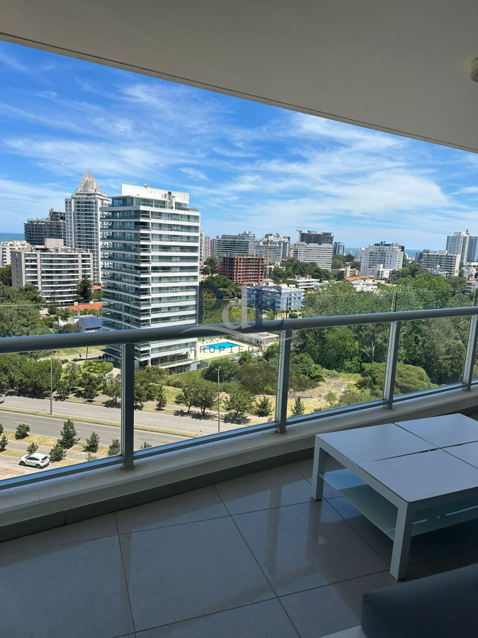 ALQUILO EXCEPCIONAL  APTO DE 4 DORM Y 5 BAÑOS EN TORRE ONE I EN PLAYA BRAVA PISO 11 - Imagen 1