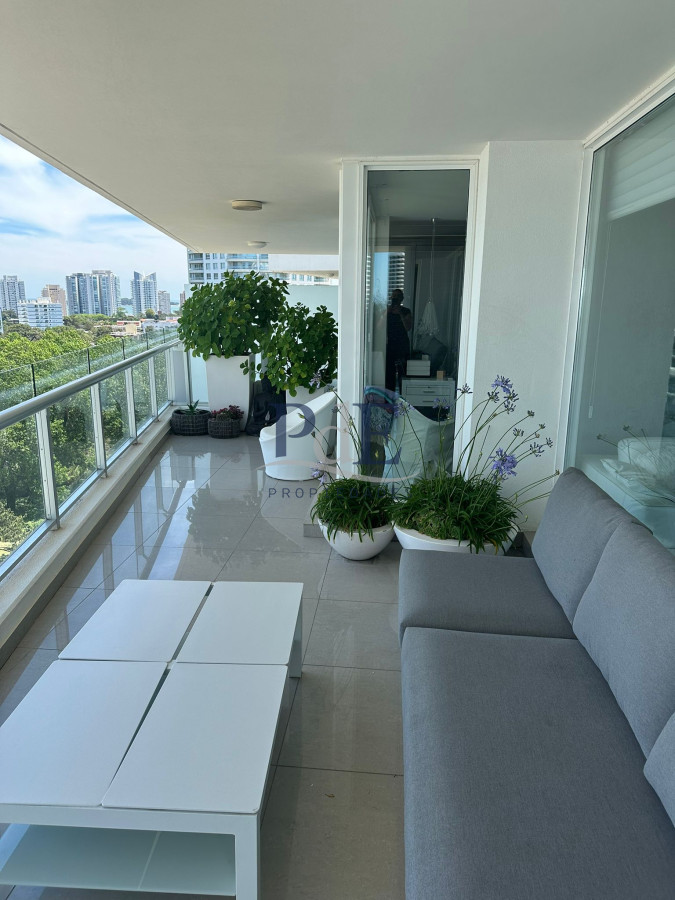 ALQUILO EXCEPCIONAL  APTO DE 4 DORM Y 5 BAÑOS EN TORRE ONE I EN PLAYA BRAVA PISO 11 - Imagen 20