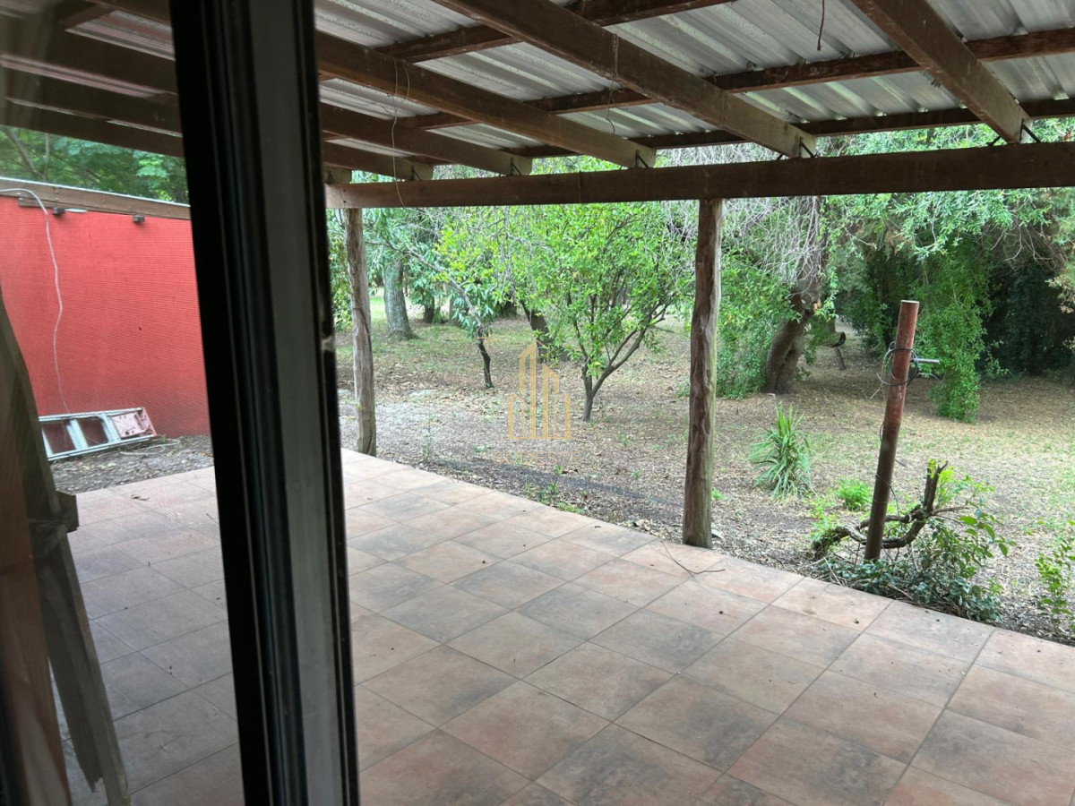 Chacra ID.13 - LUGAR DE ENSUEÑO !!!!  VENDO CHACRA DE 14 HAS QUE YA NO SE ENCUENTRAN EN LA ZONA . CANCHA DE POLO , PICADERO Y CABALLERIZAS 