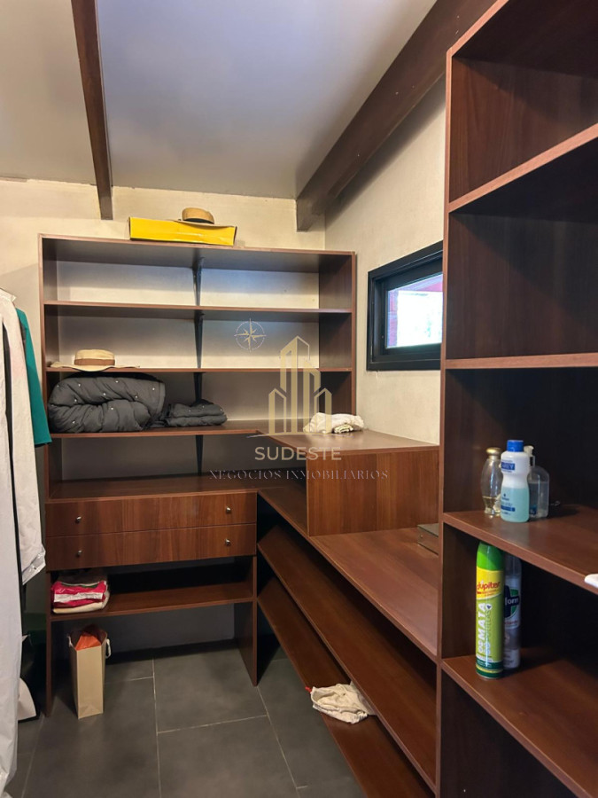 Chacra ID.13 - LUGAR DE ENSUEÑO !!!!  VENDO CHACRA DE 14 HAS QUE YA NO SE ENCUENTRAN EN LA ZONA . CANCHA DE POLO , PICADERO Y CABALLERIZAS 