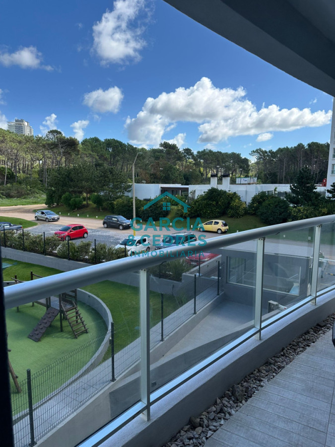 Apartamento ID.394 - VENDO EXCELENTE APTO DE 2 DORM+DEPENDENCIA , 4 BAÑOS EN TORRE LOOK BRAVA