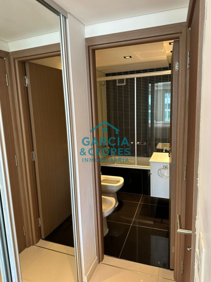 Apartamento ID.394 - VENDO EXCELENTE APTO DE 2 DORM+DEPENDENCIA , 4 BAÑOS EN TORRE LOOK BRAVA