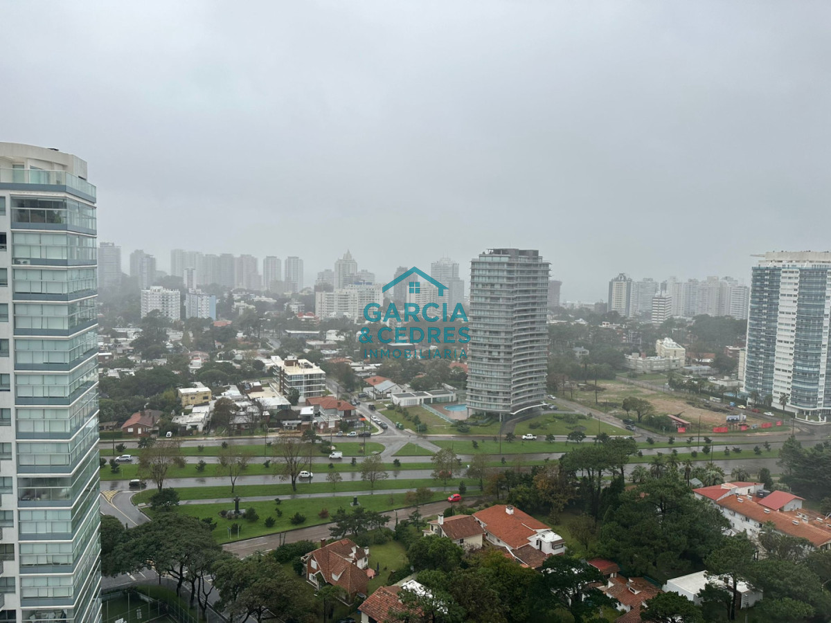 Apartamento ID.495 - Miami Boulevard, Punta del Este.  Apartamento de 2 dormitorios y 2 baños