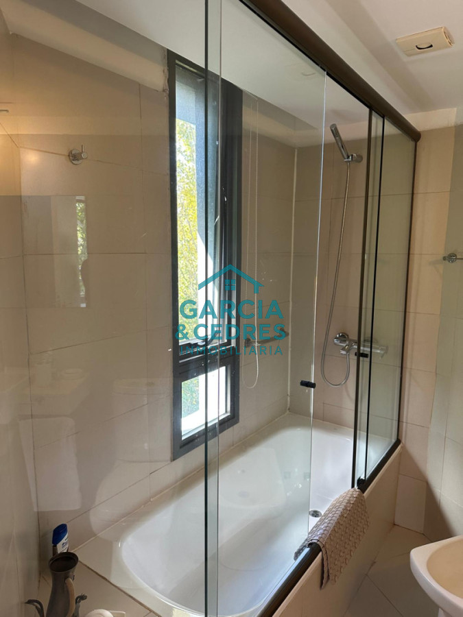 Apartamento ID.222 - Apartamento de 1 dormitorio en Edificio Unique, Punta del Este