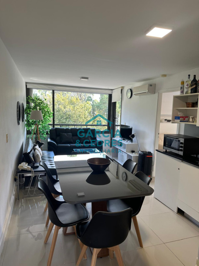 Apartamento ID.222 - Apartamento de 1 dormitorio en Edificio Unique, Punta del Este