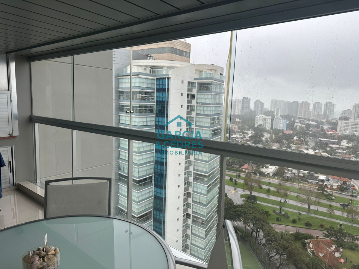Apartamento ID.495 - Miami Boulevard, Punta del Este.  Apartamento de 2 dormitorios y 2 baños
