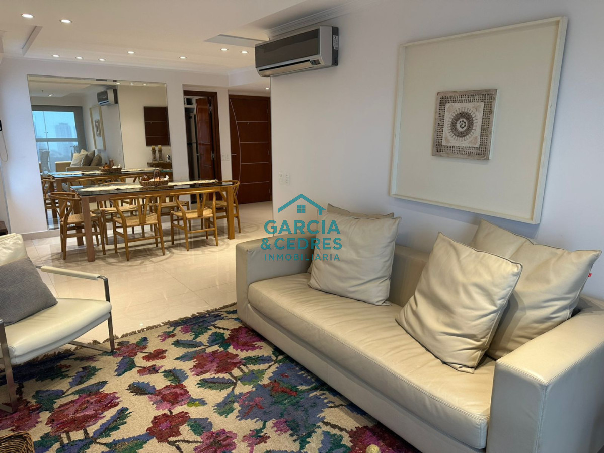 Apartamento ID.495 - Miami Boulevard, Punta del Este.  Apartamento de 2 dormitorios y 2 baños