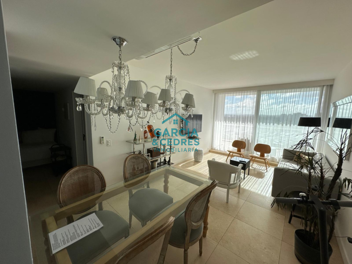 Apartamento ID.422 - Alquiler invernal Apto de 1 1/2 dorm y 2 baños en torre YOO 