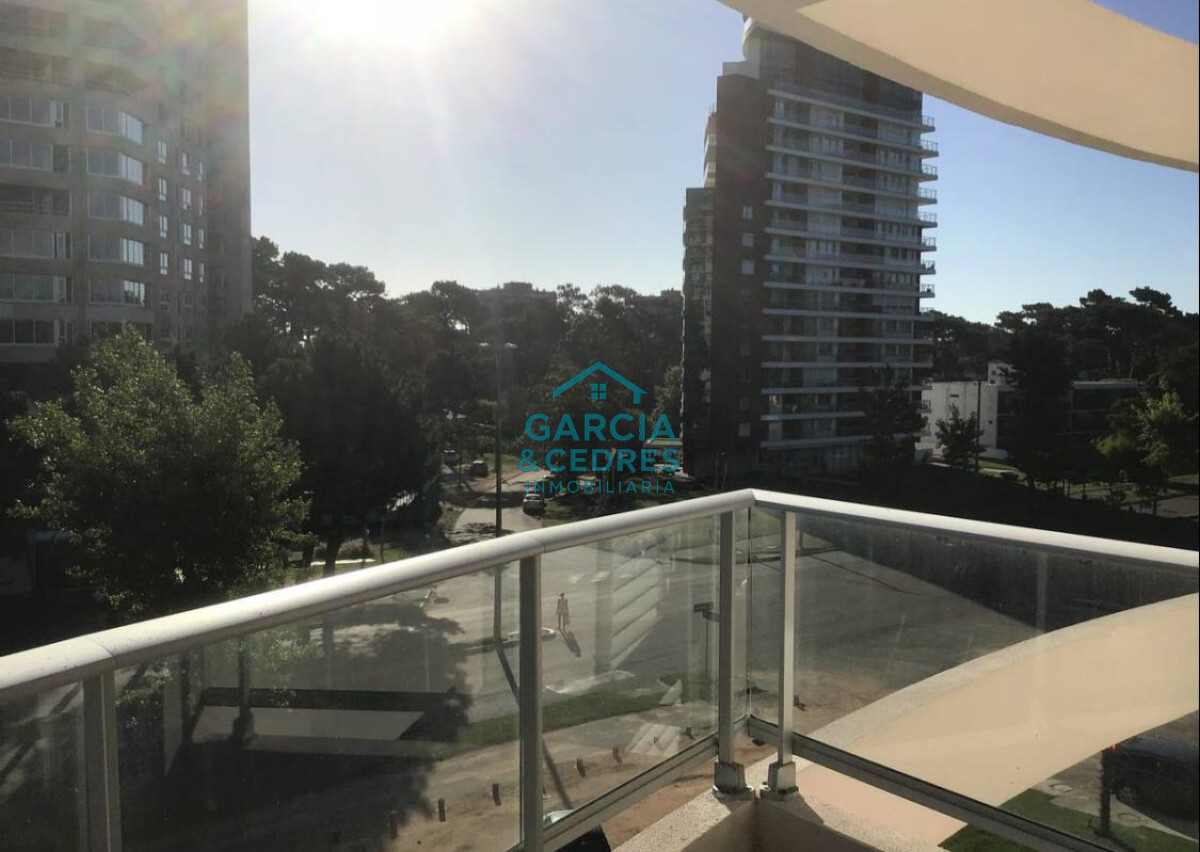 Apartamento ID.125 - ALQUILER DE TEMPORADA EN EDIFICIO STRADIVARIUS APTO 1 DORM. 1 BAÑO 