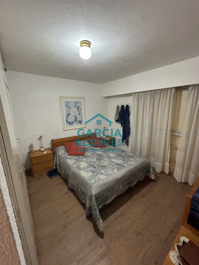 Apartamento ID.5 -  Vendo Apto En Torre Marfil de 2 dormitorios en muy buen estado . Una Torre de muy buena construccion . No Deje De Perder Esta Oportunidad