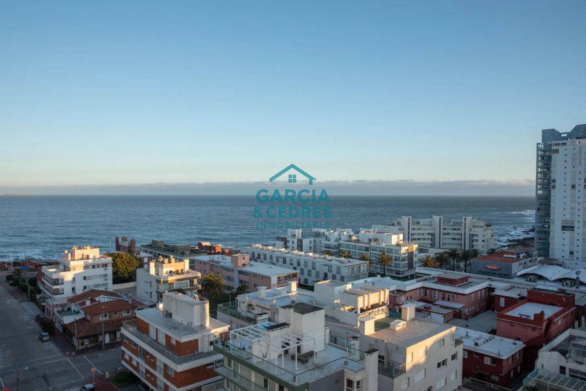 Apartamento ID.431 - Alquiler anual - Apartamento de 2 Dormitorios Reciclado en Bahia Palace