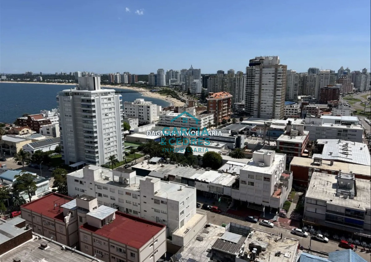 Apartamento ID.486 - Alquiler anual de 3 dormitorios en Peninsula, Punta del Este