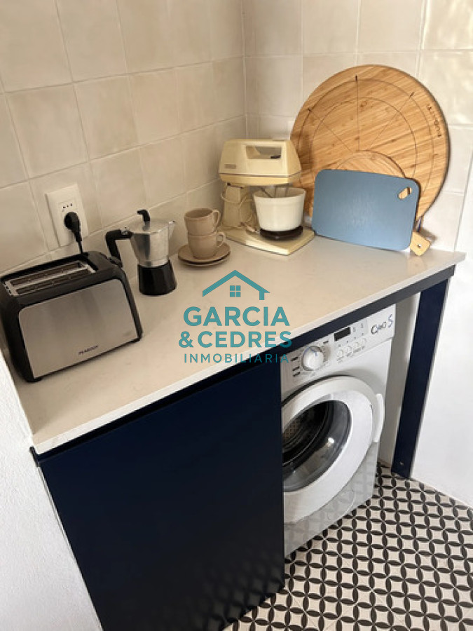 Apartamento ID.564 - Apartamento de 2 dormitorios en primer linea con vista al mar, Playa Mansa