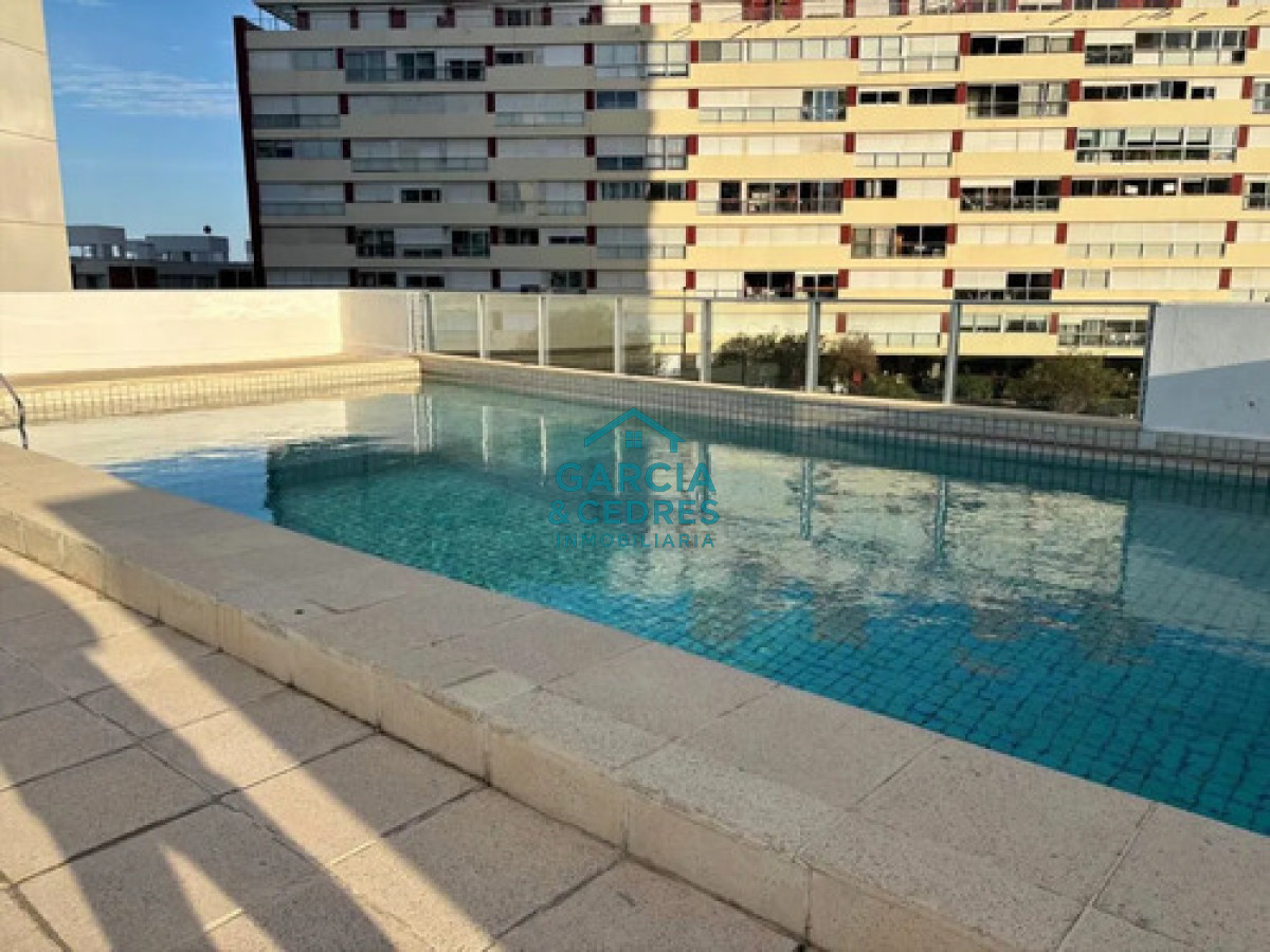 Apartamento ID.368 - Apartamento 2 Dormitorios y 2 Baños con Cochera y Baulera - Amueblado, a Pasos del Mar y Gorlero