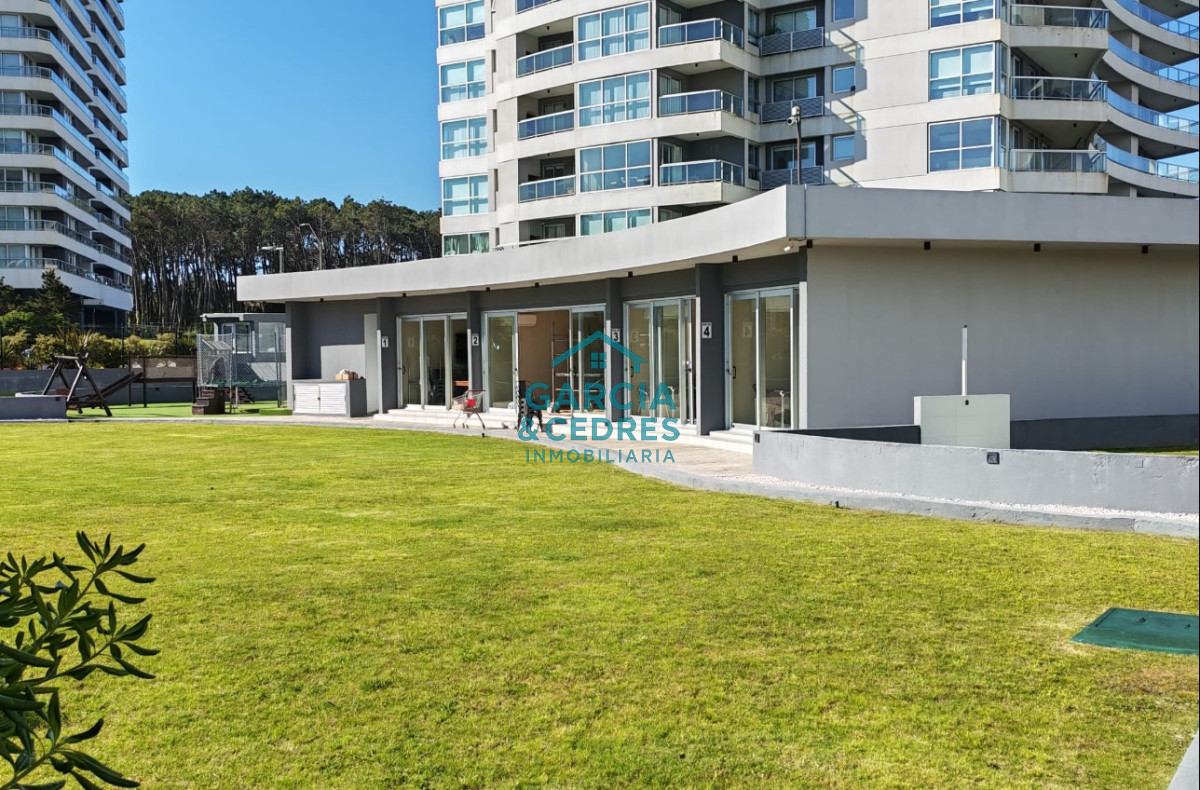 Apartamento ID.394 - VENDO EXCELENTE APTO DE 2 DORM+DEPENDENCIA , 4 BAÑOS EN TORRE LOOK BRAVA