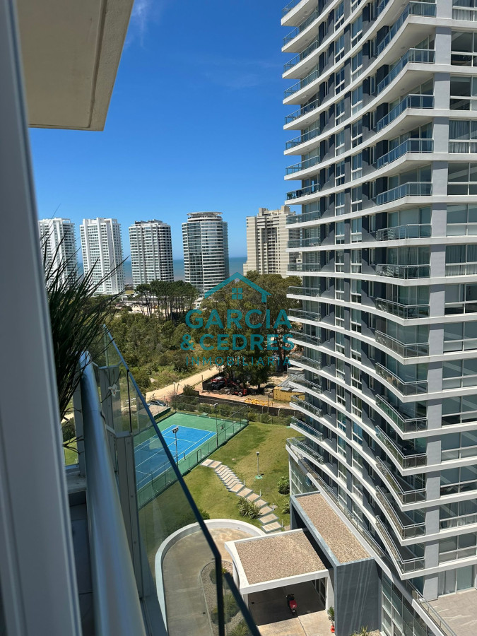 Apartamento ID.106 - ALQUILO EXCEPCIONAL  APTO DE 3 DORM Y 4 BAÑOS EN TORRE ONE I EN PLAYA BRAVA PISO 11