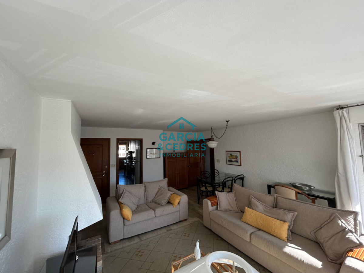 Apartamento ID.198 - Oportunidad Apartamento en Edificio Porto Santo de 3 dorm. y 3 baños