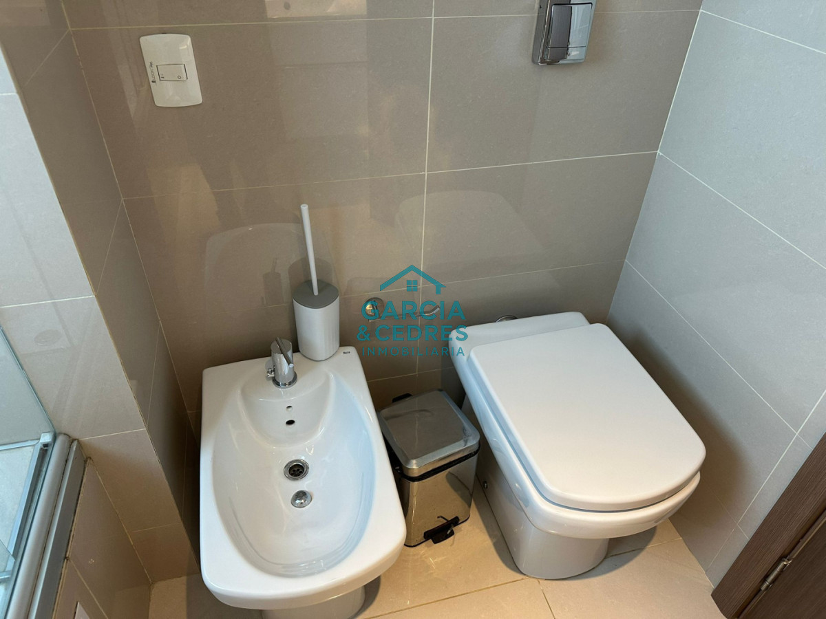Apartamento ID.394 - VENDO EXCELENTE APTO DE 2 DORM+DEPENDENCIA , 4 BAÑOS EN TORRE LOOK BRAVA