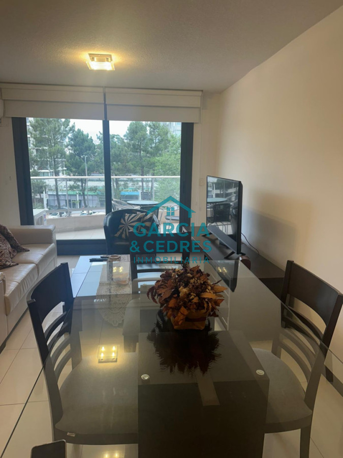 Apartamento ID.125 - ALQUILER DE TEMPORADA EN EDIFICIO STRADIVARIUS APTO 1 DORM. 1 BAÑO 