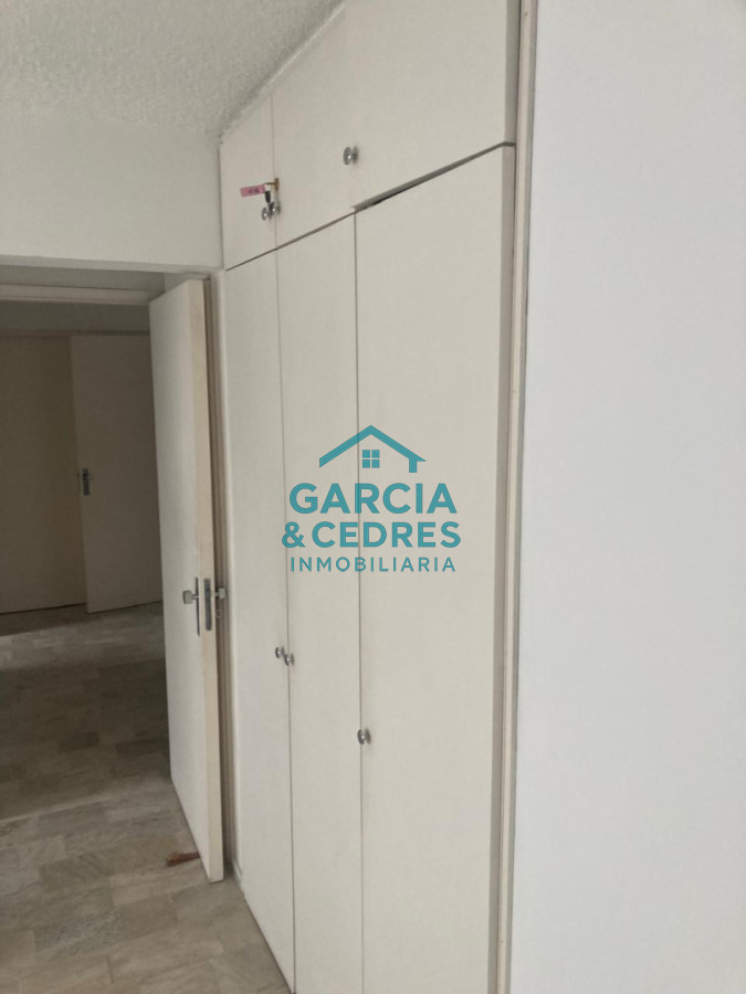 Apartamento ID.408 - VENDO APTO EN TORRE MARFIL DE 3 DORM + 2 BAÑOS 
