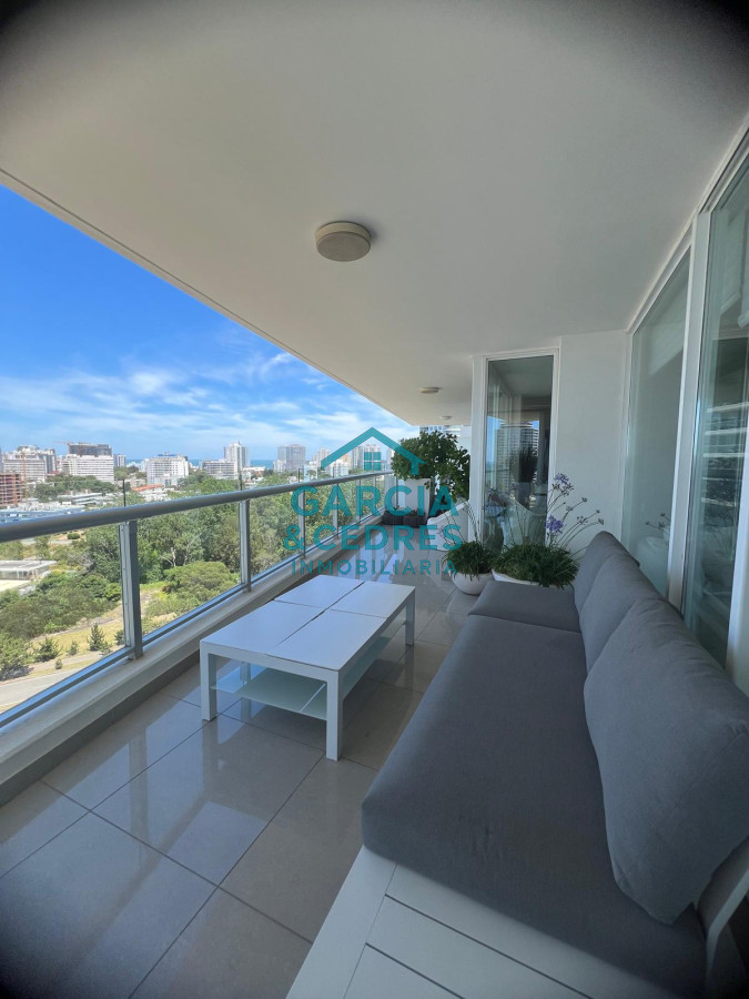 Apartamento ID.106 - ALQUILO EXCEPCIONAL  APTO DE 3 DORM Y 4 BAÑOS EN TORRE ONE I EN PLAYA BRAVA PISO 11