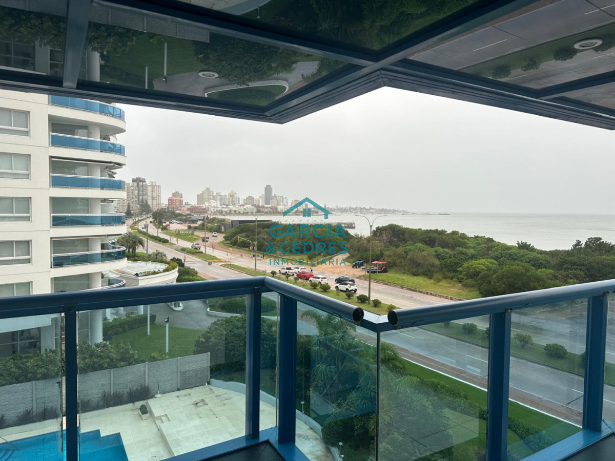 Apartamento ID.379 - Torre Beverly Tower apto de 3 dormitorios en suite + dep servicio c/baño