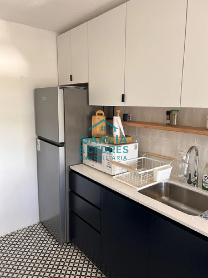 Apartamento ID.564 - Apartamento de 2 dormitorios en primer linea con vista al mar, Playa Mansa