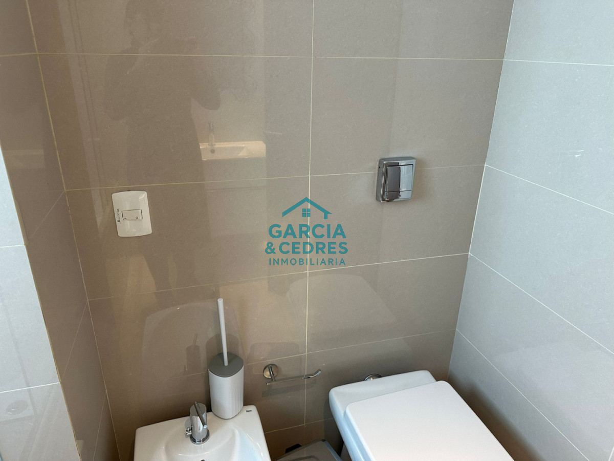 Apartamento ID.394 - VENDO EXCELENTE APTO DE 2 DORM+DEPENDENCIA , 4 BAÑOS EN TORRE LOOK BRAVA