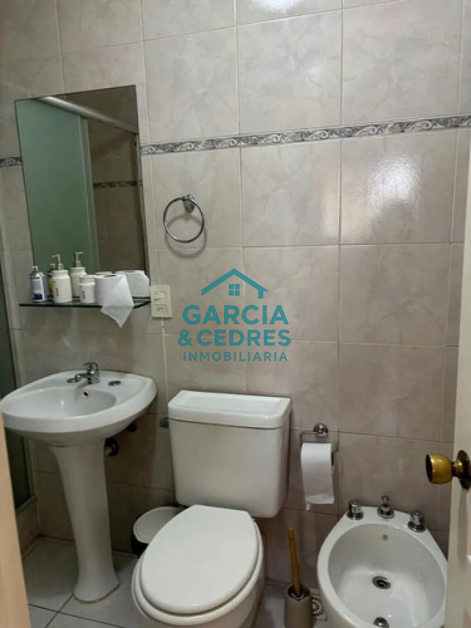 Apartamento ID.368 - Apartamento 2 Dormitorios y 2 Baños con Cochera y Baulera - Amueblado, a Pasos del Mar y Gorlero