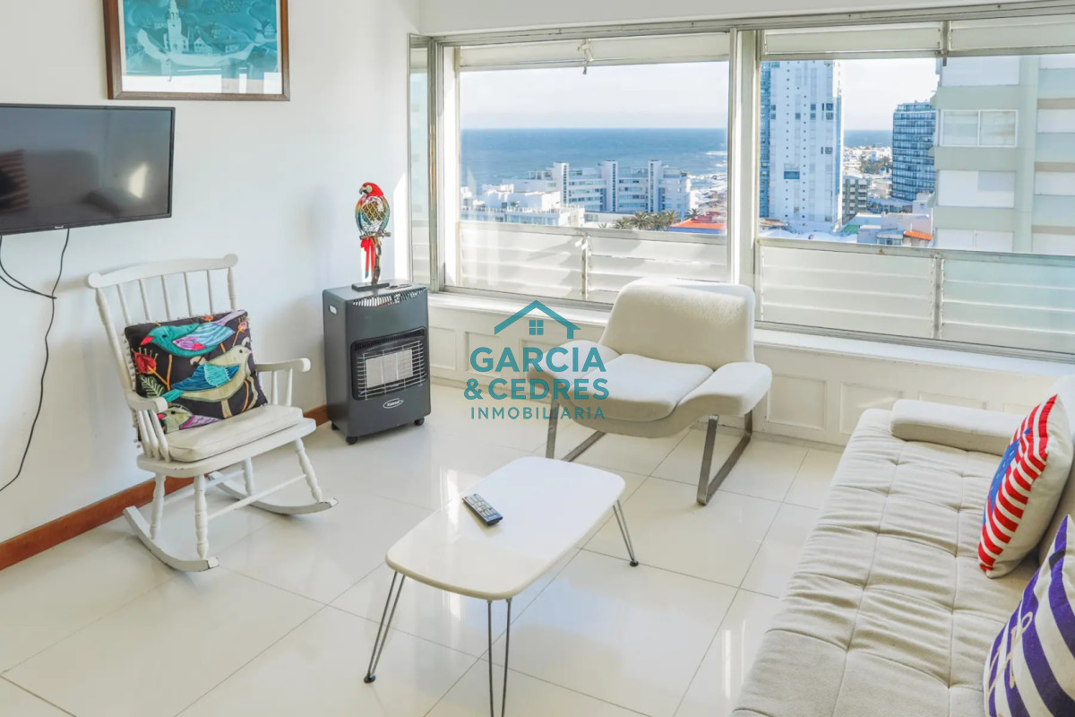 Apartamento ID.431 - Alquiler anual - Apartamento de 2 Dormitorios Reciclado en Bahia Palace