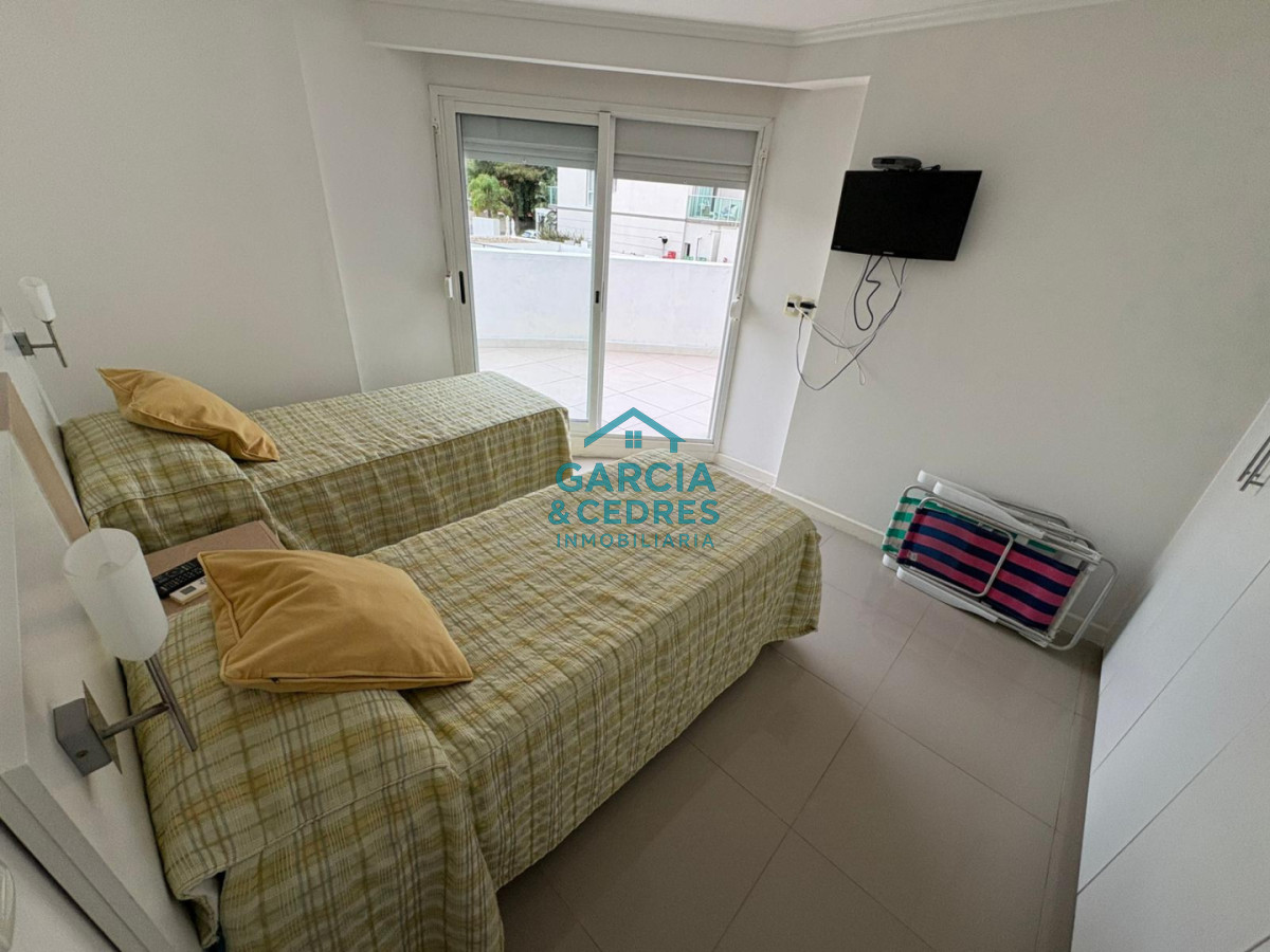 Apartamento ID.267 - Apartamento de 3 dormitorios en Casino Tower, Punta del Este