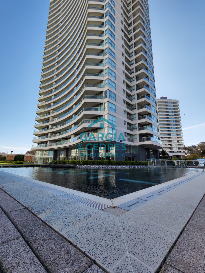 Apartamento ID.25 - VENDO EXCELENTE APTO DE 2 DORM+DEPENDENCIA , 4 BAÑOS EN TORRE LOOK BRAVA