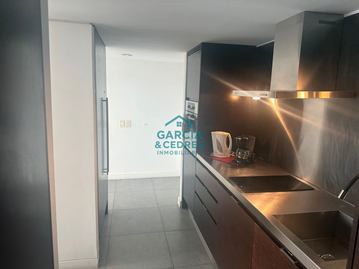 Apartamento ID.2 -  Vendo Apto En Torre Yoo de 1 1/2 dormitorio Excelente Estado . Una Torre Con Todas Las Amenidades . No Deje De Perder Esta Oportunidad