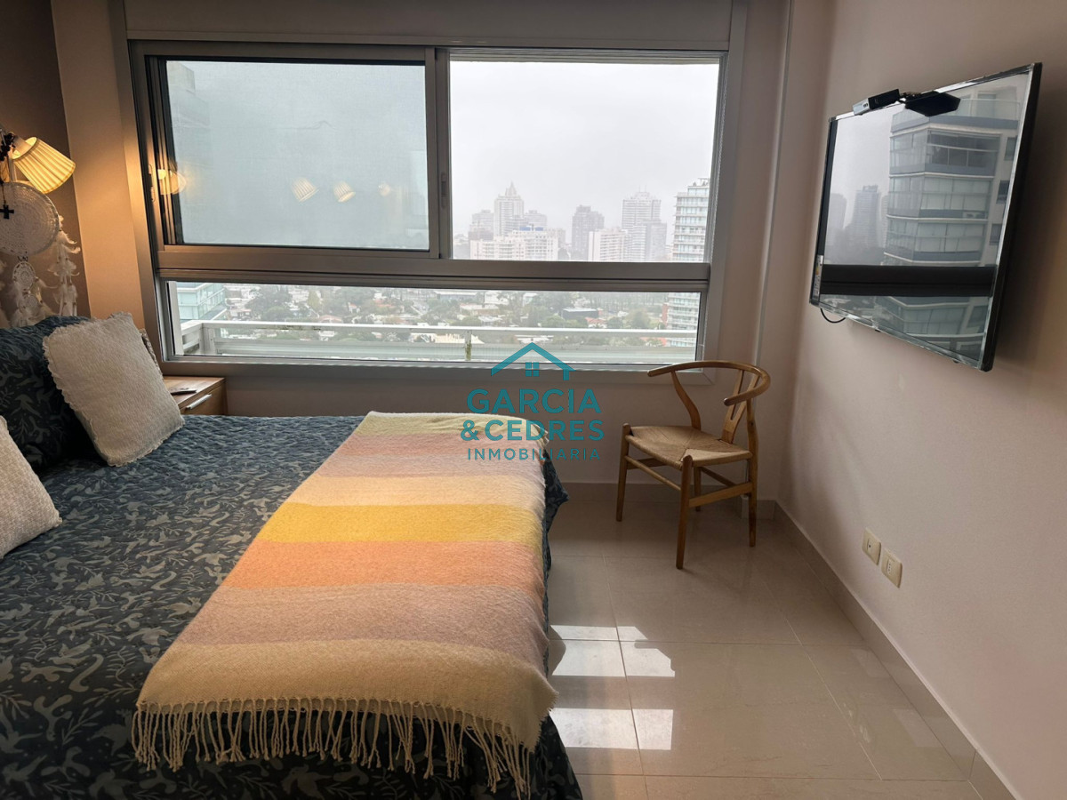 Apartamento ID.495 - Miami Boulevard, Punta del Este.  Apartamento de 2 dormitorios y 2 baños