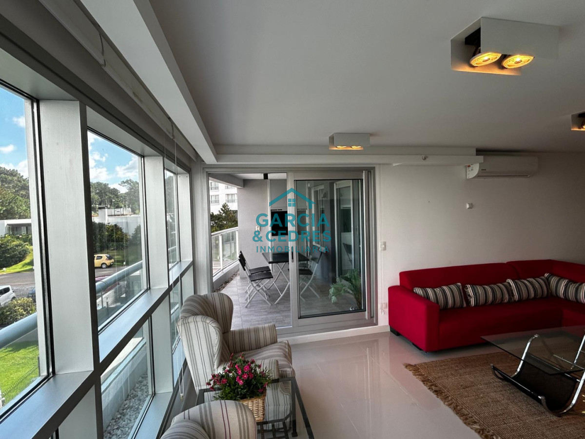 Apartamento ID.394 - VENDO EXCELENTE APTO DE 2 DORM+DEPENDENCIA , 4 BAÑOS EN TORRE LOOK BRAVA