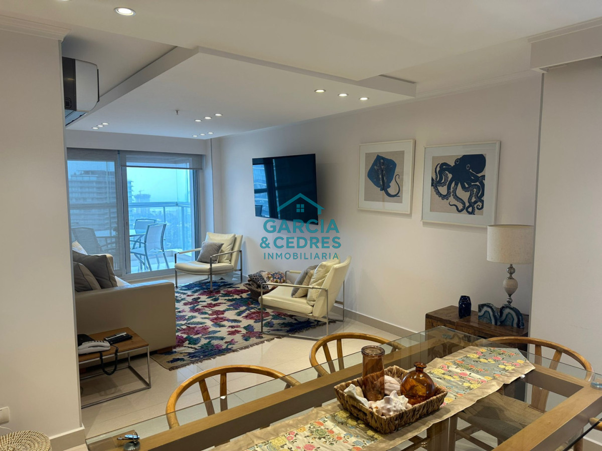 Apartamento ID.495 - Miami Boulevard, Punta del Este.  Apartamento de 2 dormitorios y 2 baños