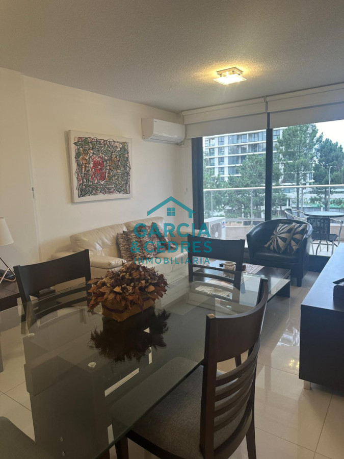 Apartamento ID.125 - ALQUILER DE TEMPORADA EN EDIFICIO STRADIVARIUS APTO 1 DORM. 1 BAÑO 