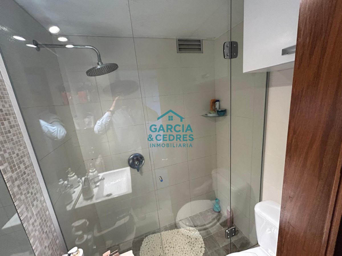 Apartamento ID.181 - Oportunidad Apartamento de 3 Dormitorios y 2 baños en Edificio Porto Santo - Punta del Este