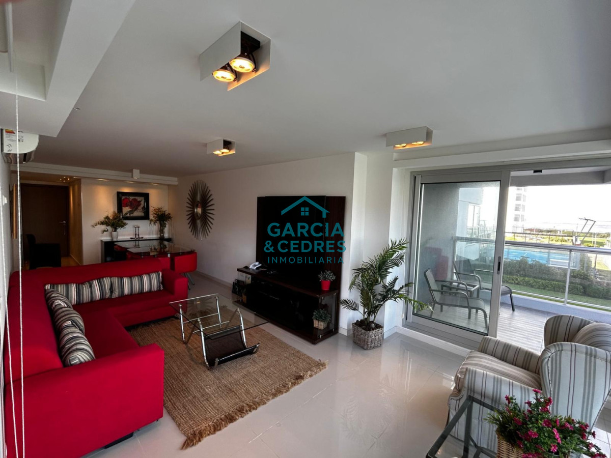 Apartamento ID.394 - VENDO EXCELENTE APTO DE 2 DORM+DEPENDENCIA , 4 BAÑOS EN TORRE LOOK BRAVA