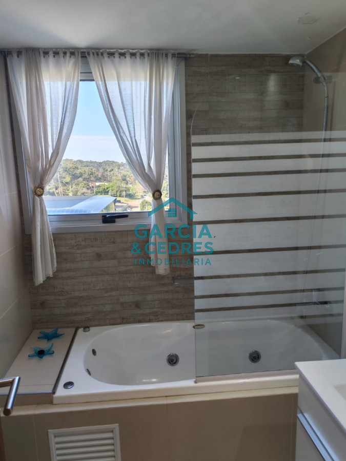 Apartamento ID.25 - VENDO EXCELENTE APTO DE 2 DORM+DEPENDENCIA , 4 BAÑOS EN TORRE LOOK BRAVA