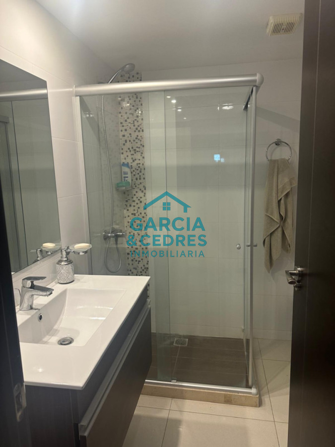 Apartamento ID.125 - ALQUILER DE TEMPORADA EN EDIFICIO STRADIVARIUS APTO 1 DORM. 1 BAÑO 