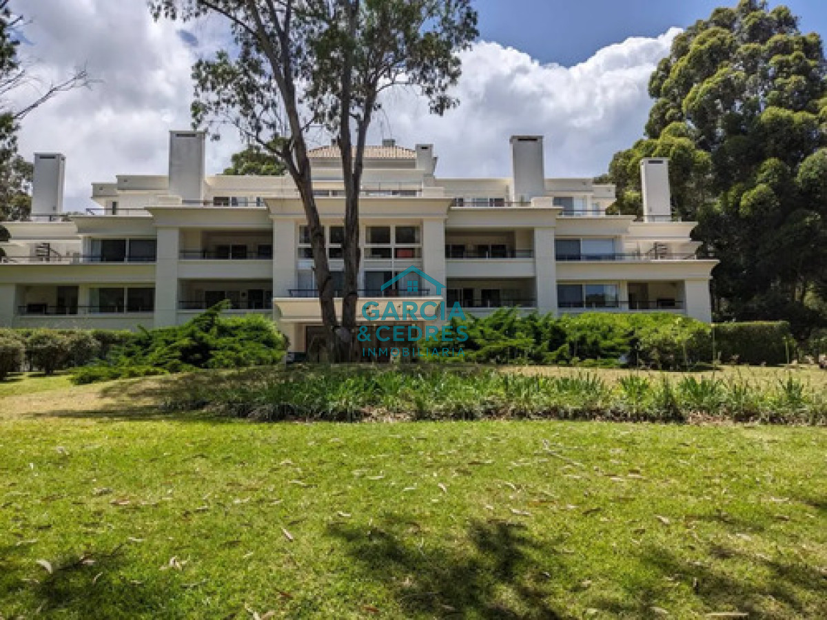 Apartamento ID.526 - Apartamento con excelente renta en Green Park, Solanas