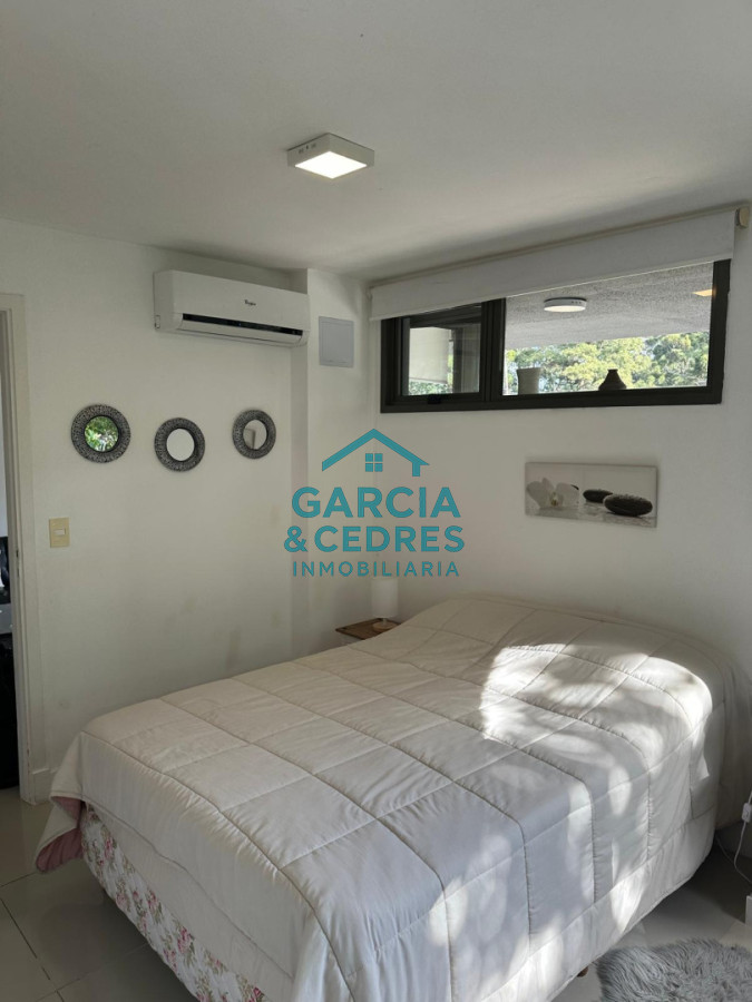 Apartamento ID.222 - Apartamento de 1 dormitorio en Edificio Unique, Punta del Este
