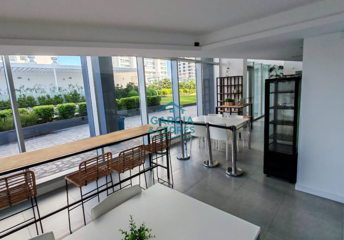 Apartamento ID.394 - VENDO EXCELENTE APTO DE 2 DORM+DEPENDENCIA , 4 BAÑOS EN TORRE LOOK BRAVA