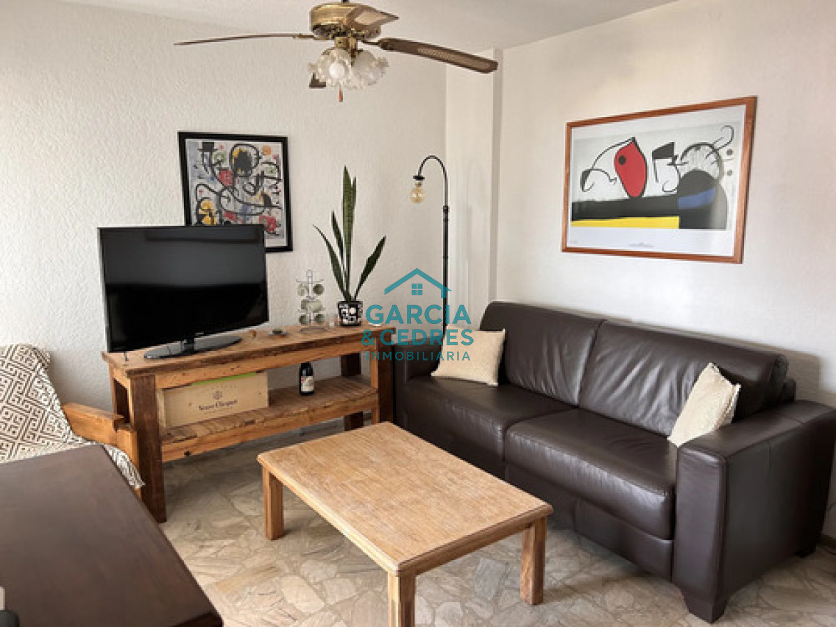 Apartamento ID.564 - Apartamento de 2 dormitorios en primer linea con vista al mar, Playa Mansa