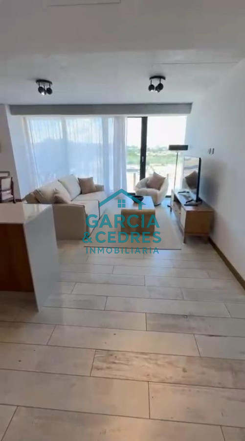 Apartamento ID.272 - Excelente apartamento en Edificio Surfside 